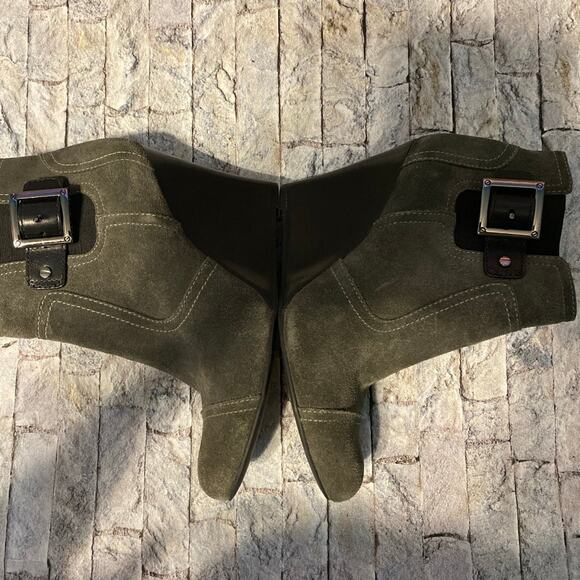 Sz 9 Tory Burch gray suede boots - Picture 10 of 12